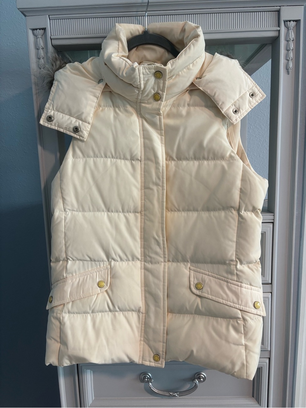 Talbots Cream Quilted Kids Puffer Vest with Snap Pockets